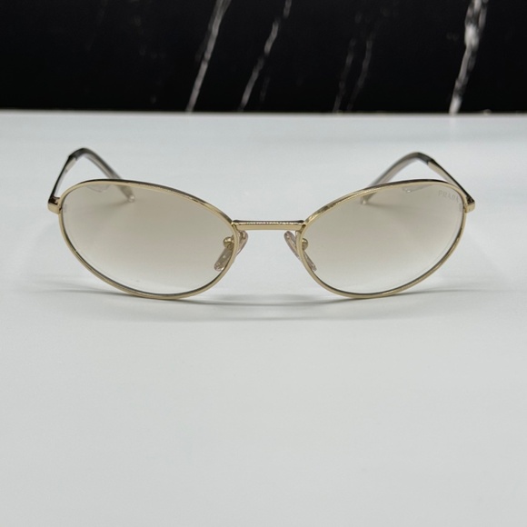 NEW SPR A59 14N7H1 PRADA PRA59S 14N7H1 WOMEN SUNGLASSES PR A59S 14N7H1 GOLD OVAL - Picture 4 of 12